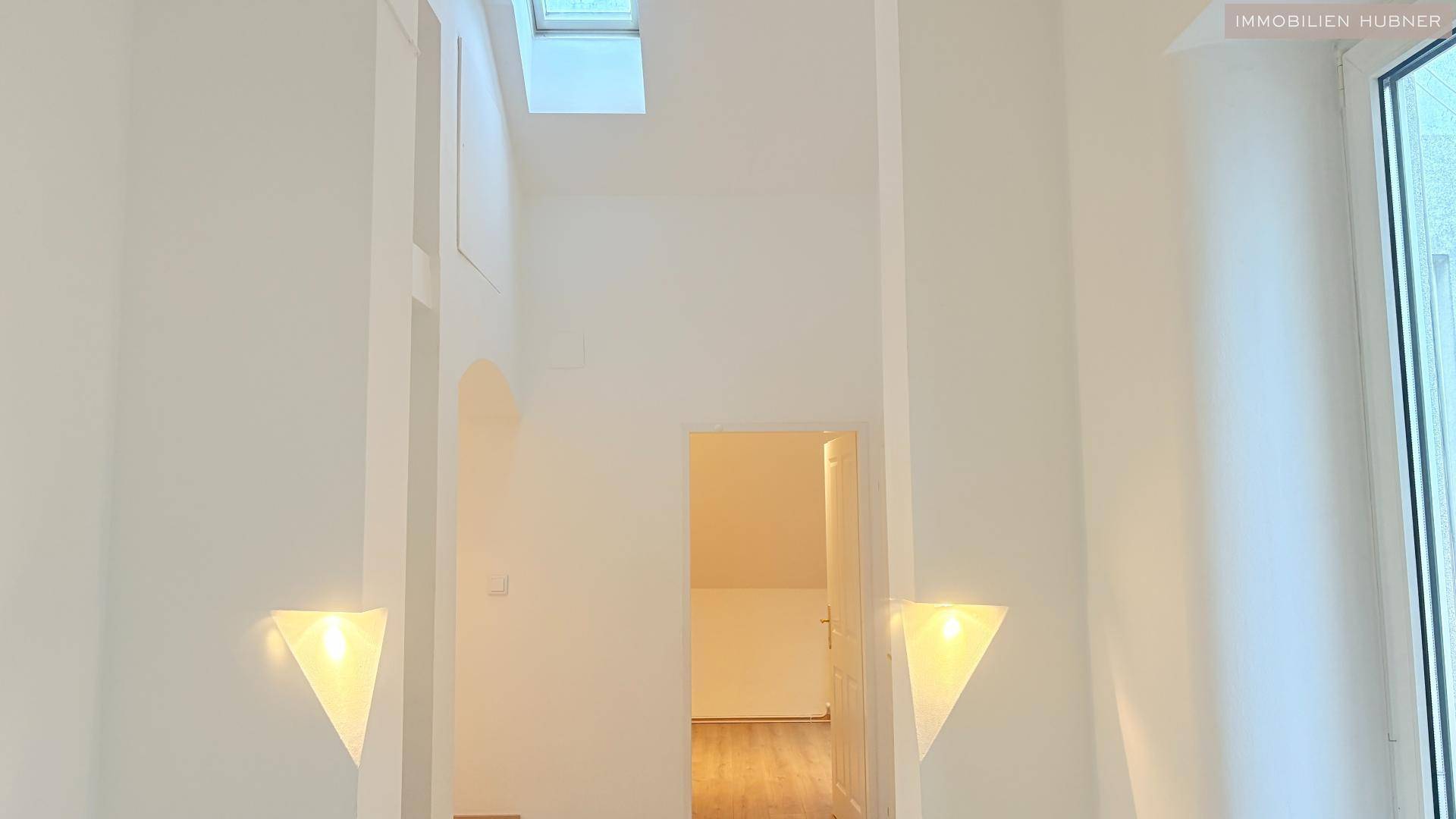 Vorraum mit hoher Decke
