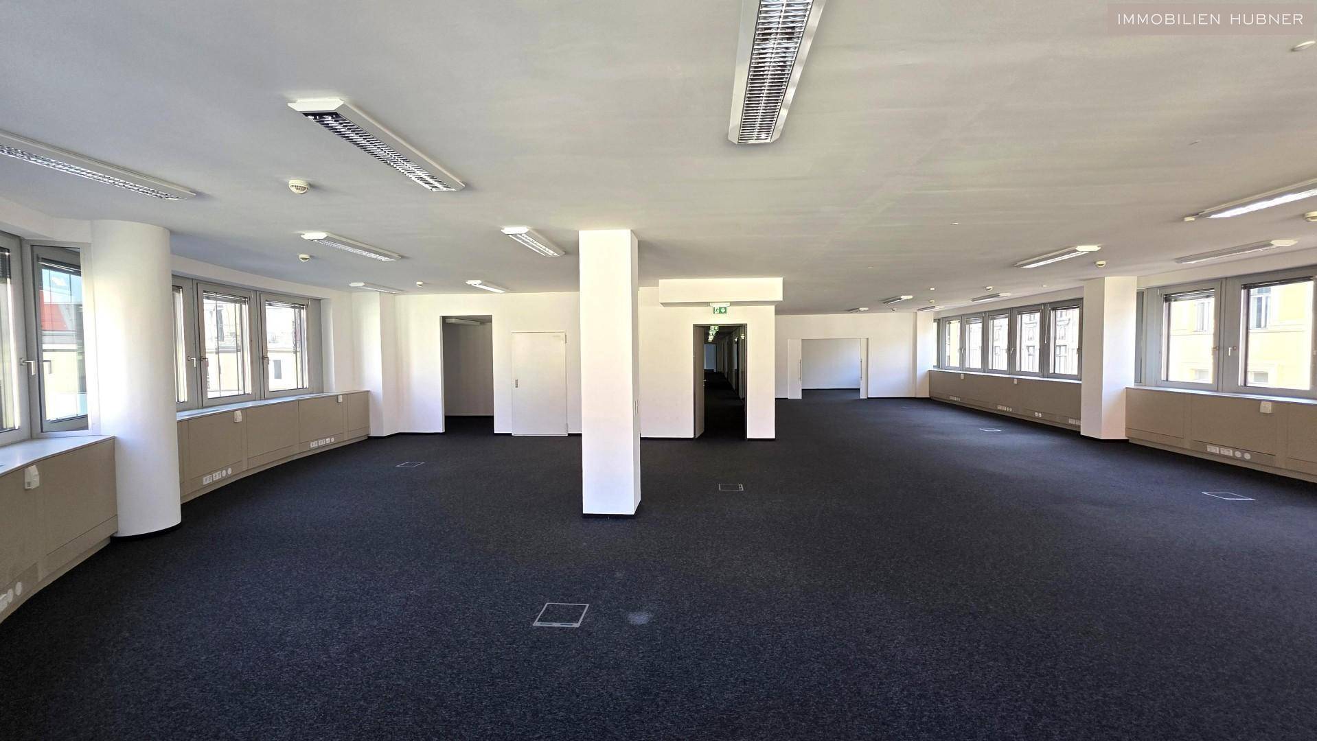 Moderne Bürofläche mit großem Besprechungsraum und Concierge-Service - Widok 3