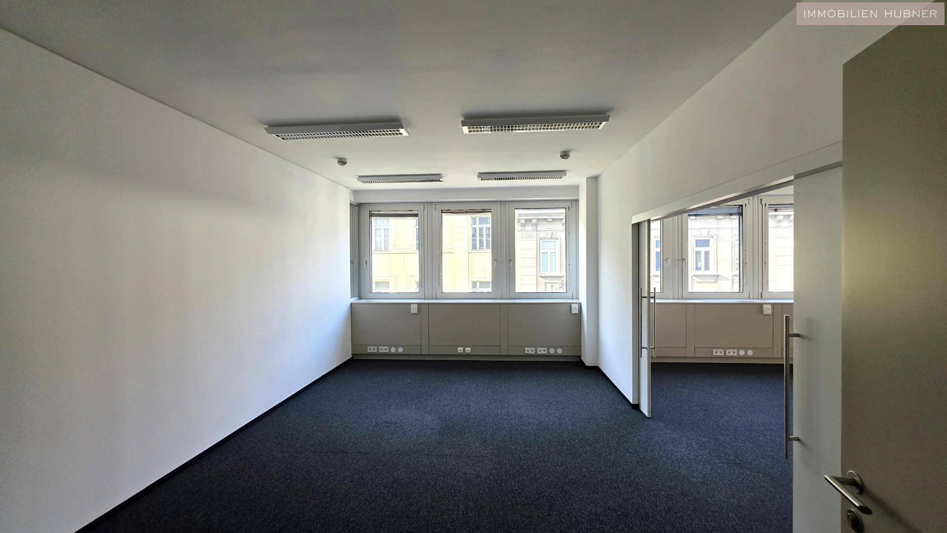 Moderne Bürofläche mit großem Besprechungsraum und Concierge-Service - Widok 5