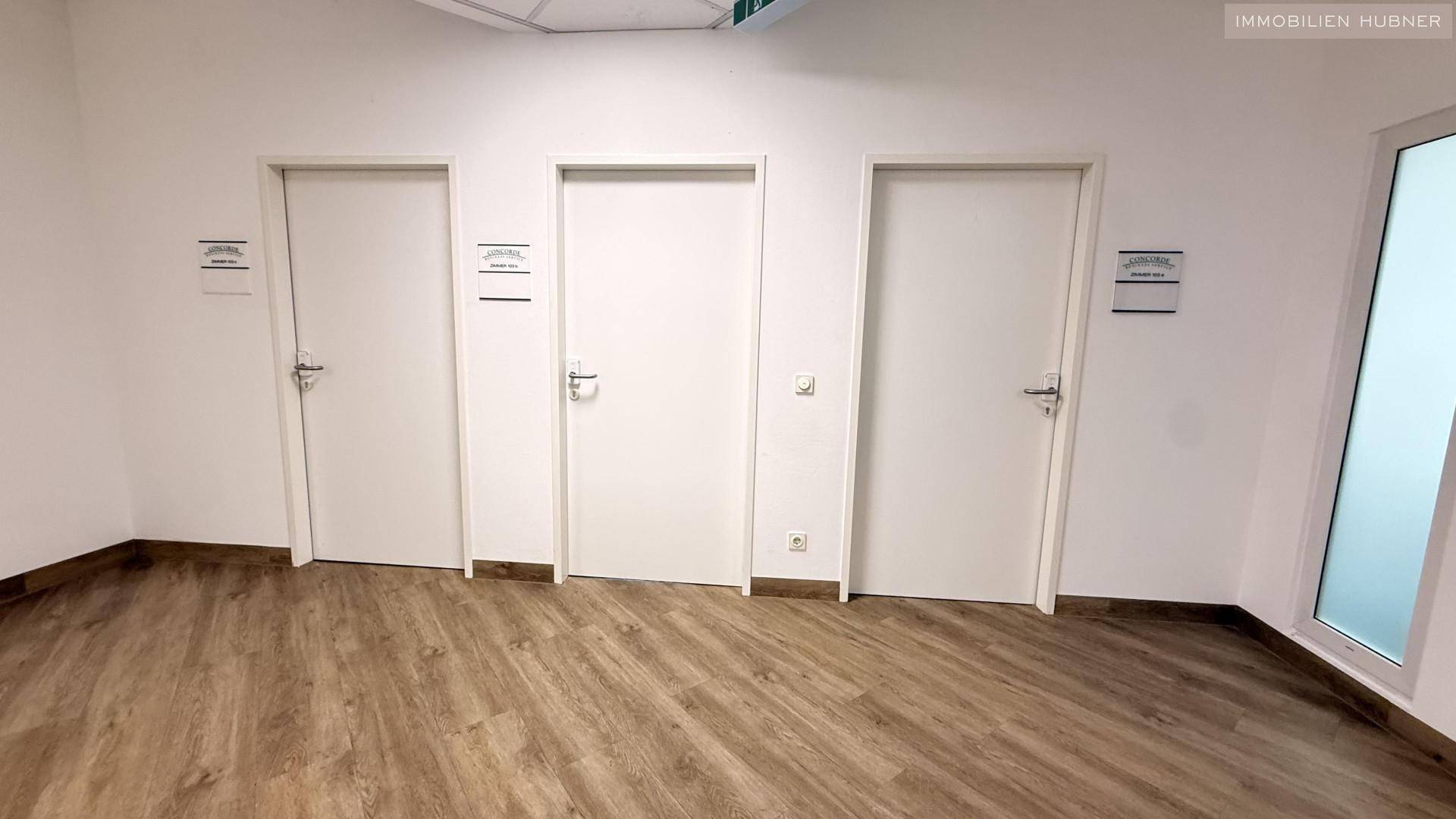 Top-Büro mit Gemeinschaftsflächen im Concorde Business Park – jetzt sichern - Ansicht 2
