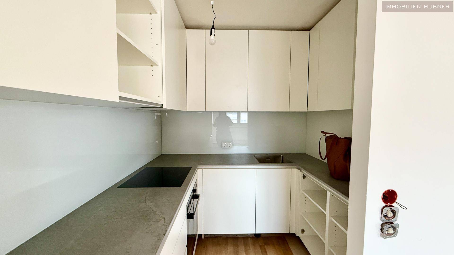 4 Zimmer - DG - Wohnung mit 2 Bädern und 8m² Terrasse! Weitblick! Hochwertige Ausstattung! - Ansicht 2