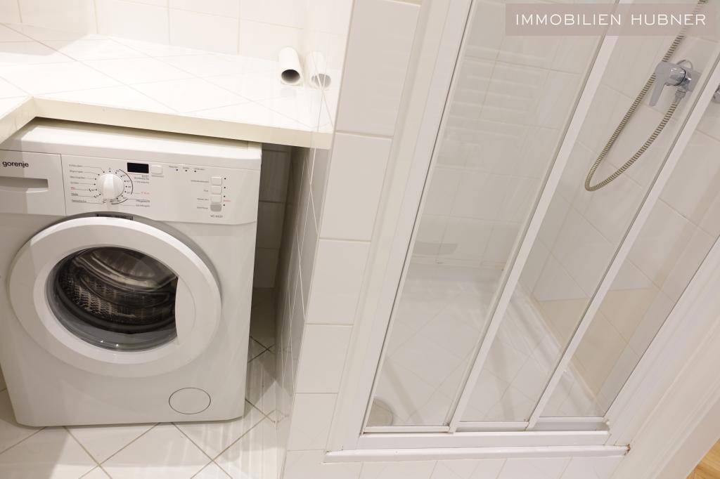 Waschmaschine und Dusche