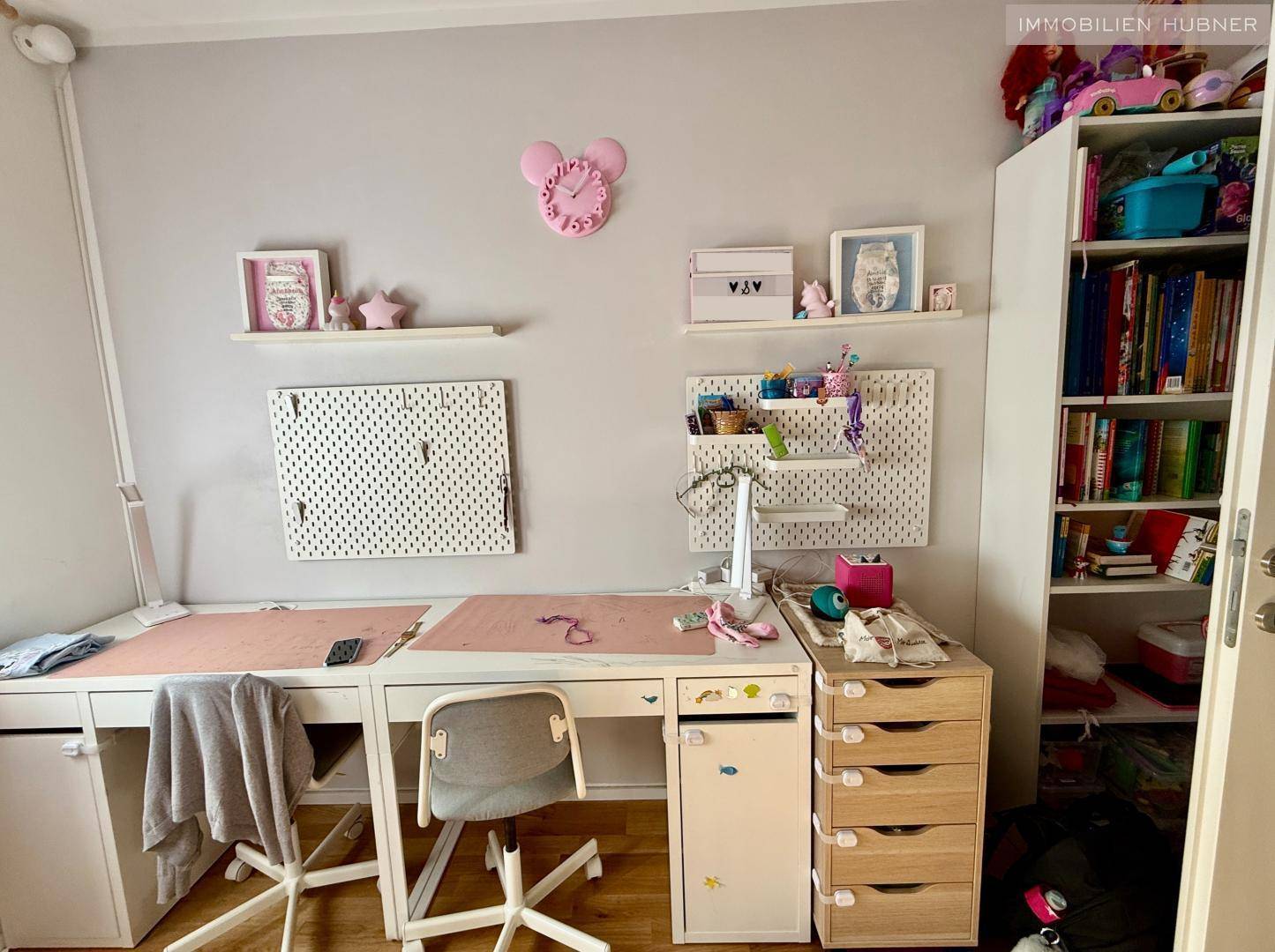Schlafzimmer 2
