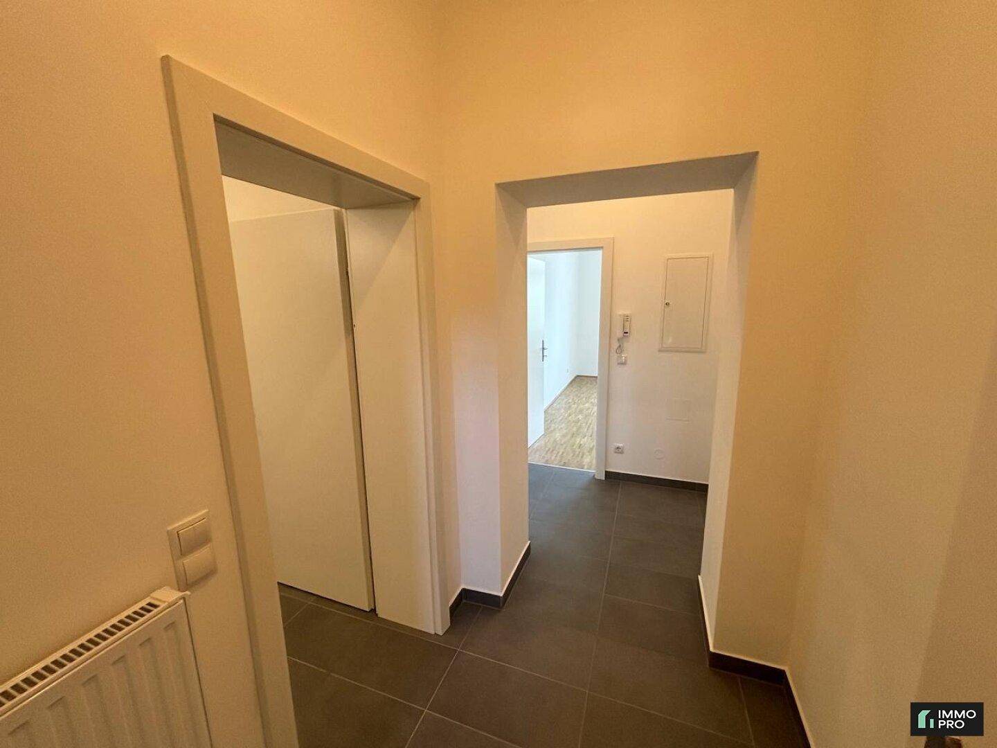 Helle 2-Zimmer Wohnung - Provisionsfrei! - Ansicht 3