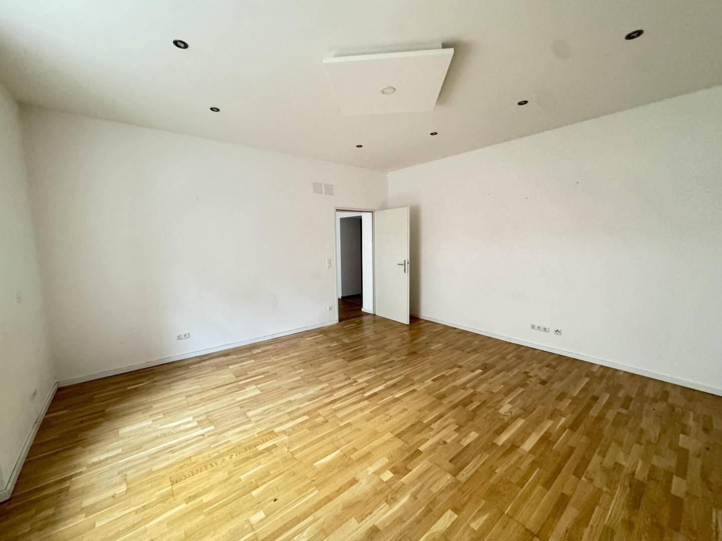 J232_IMS_Zimmer1_2