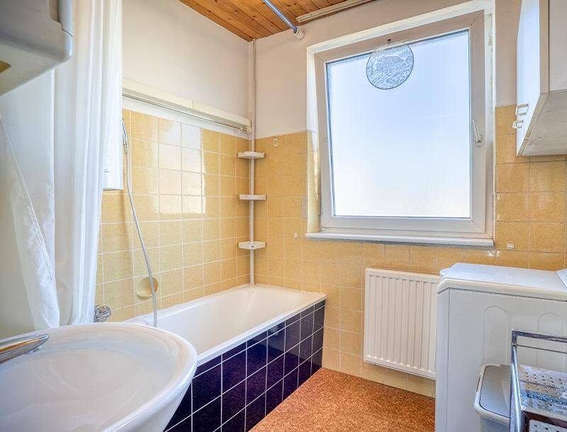 HP5-2,5-Zimmer-Wohnung-Liefering-Badezimmer