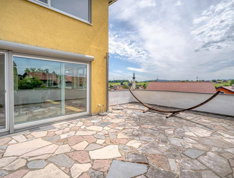 HP7-Einfamilienhaus-Berndorf-Terrasse