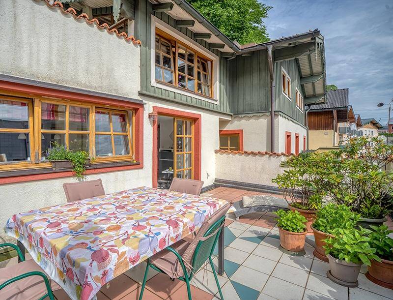 HP3-Einfamilienhaus-Hallein-Terrasse