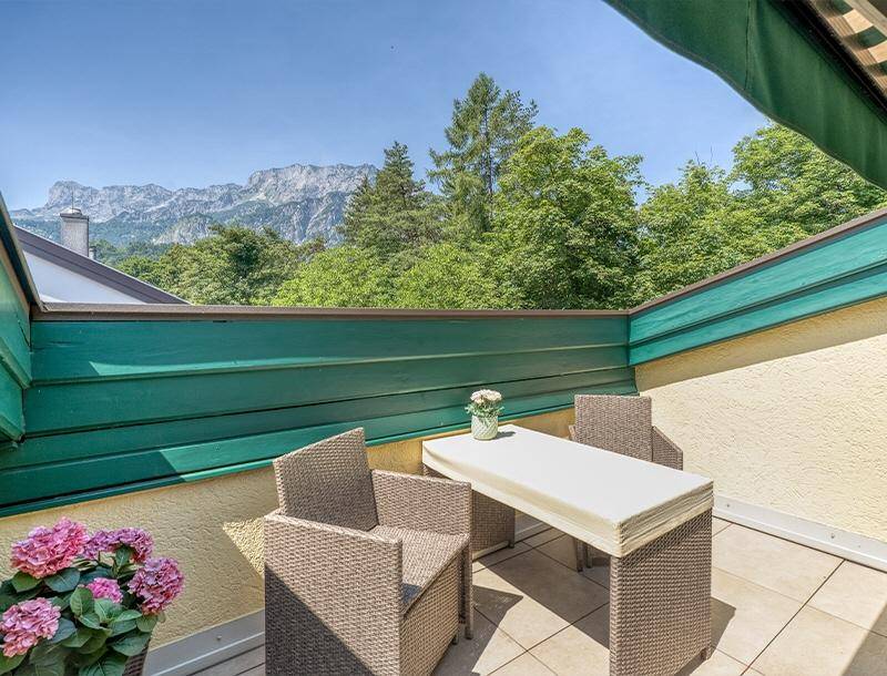 HP2-3-Zimmer-Wohnung-Rif-Balkon