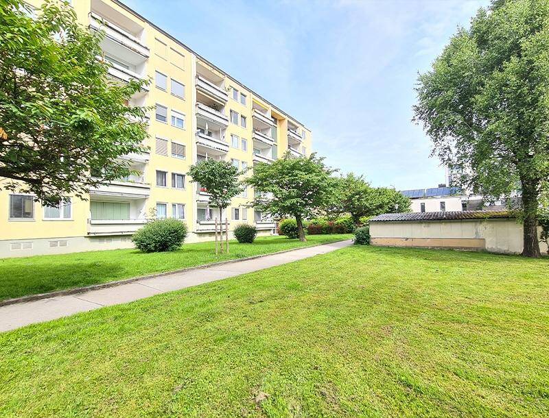 HP7-3,5-Zimmer-Wohnung-Parsch-Außenansicht