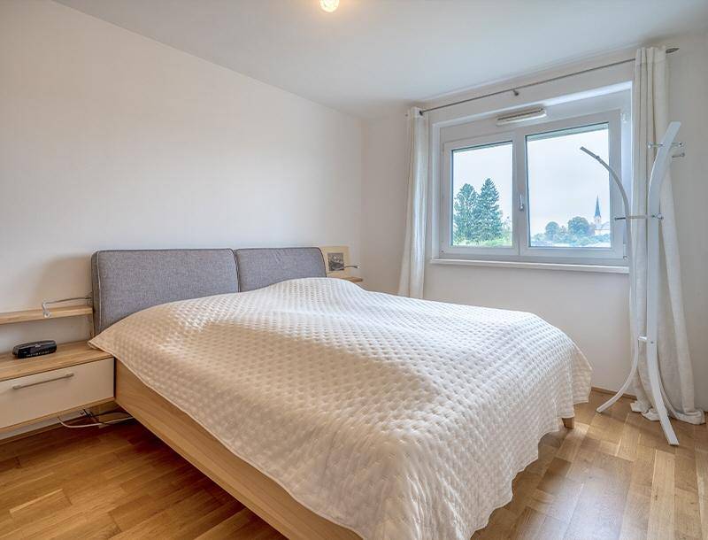 HP4-2-Zimmer-Wohnung-Neumarkt-Schlafzimmer
