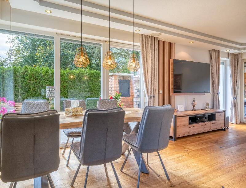 HP5-Einfamilienhaus-Hallein-Essbereich