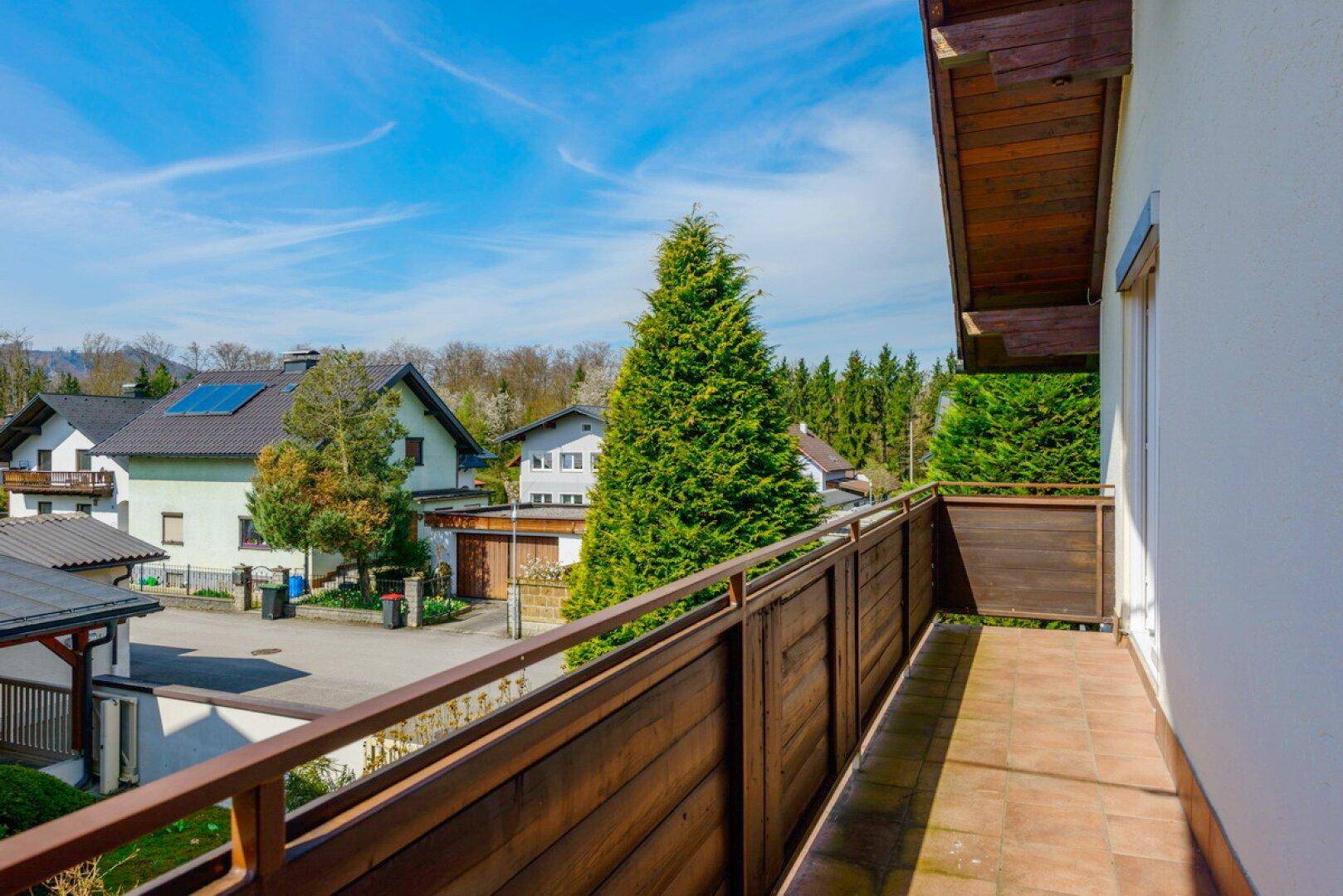 Familienfreundliches Wohnen im Grünen mit perfekter Anbindung - Ansicht 3