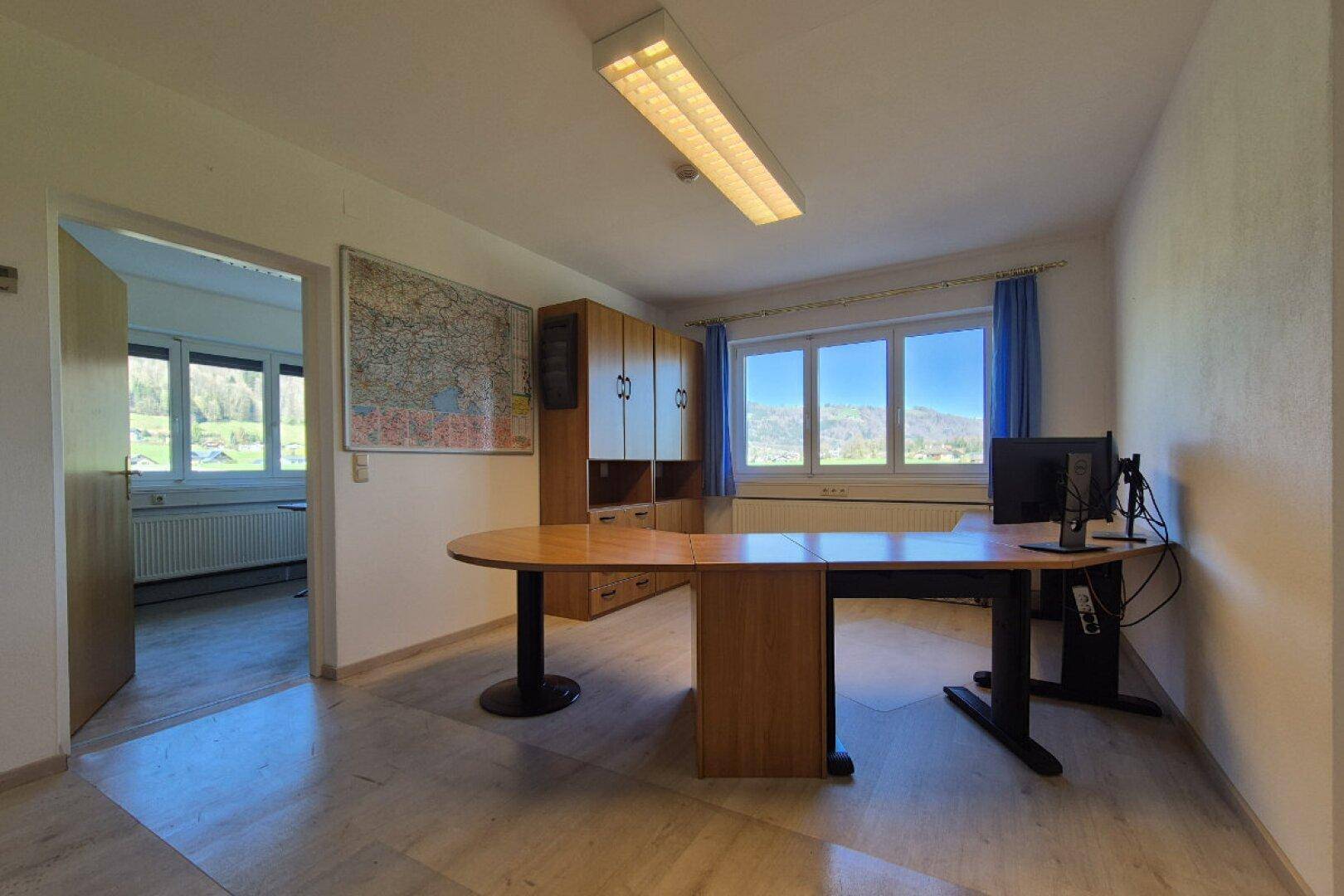 Repräsentatives Büro oder Ordination mit Seeblick &amp; Top-Infrastruktur in Altmünster - Widok 4