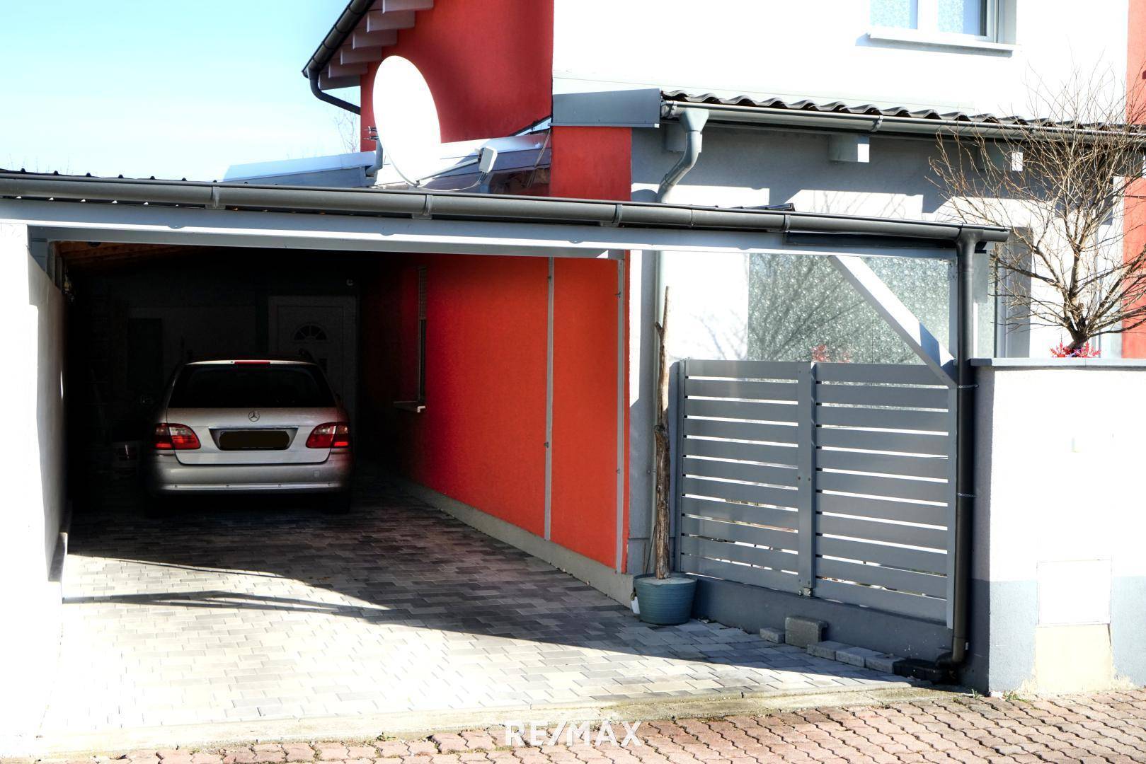 Carport