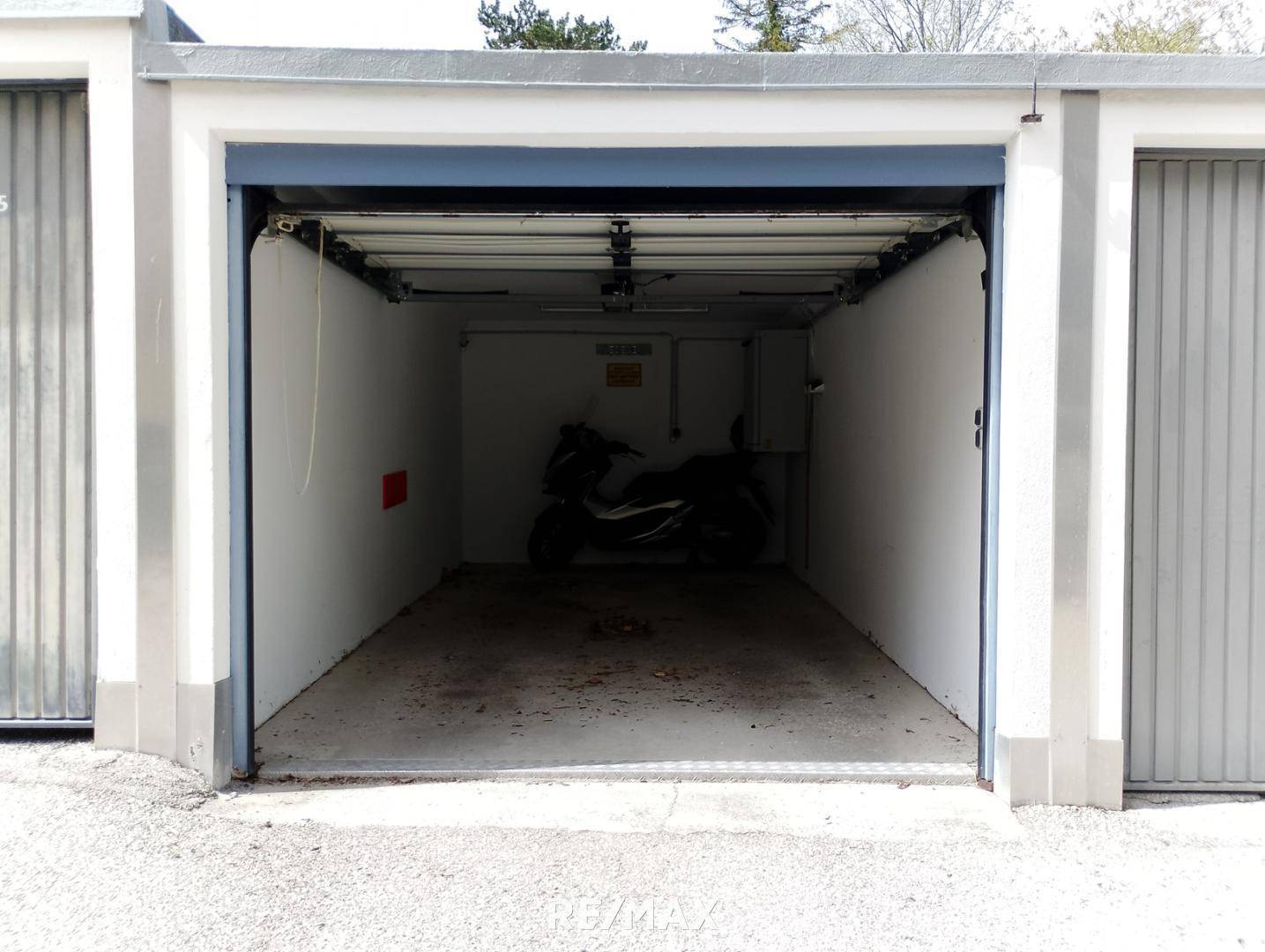 14 Garage