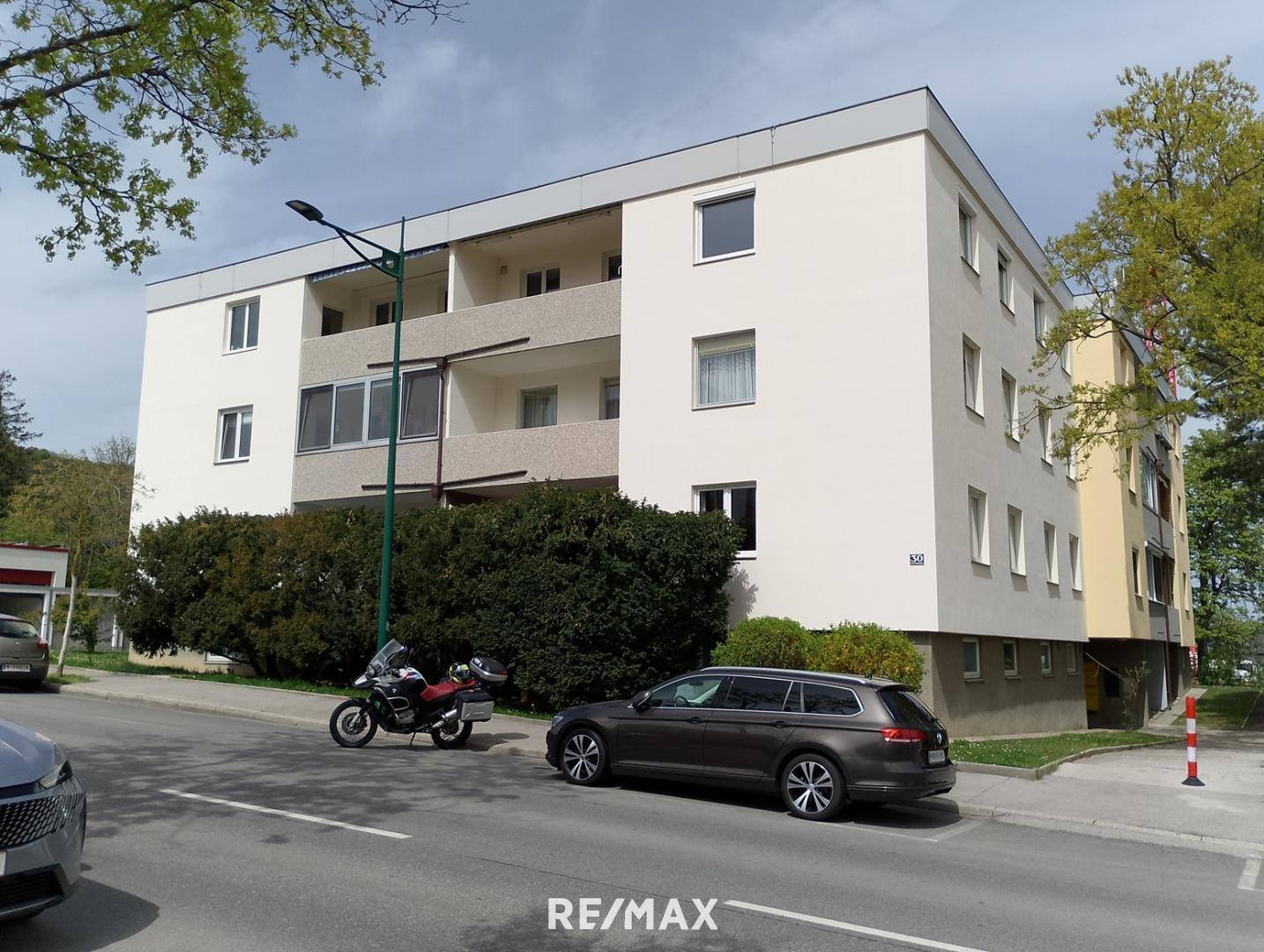 15 Frontansicht