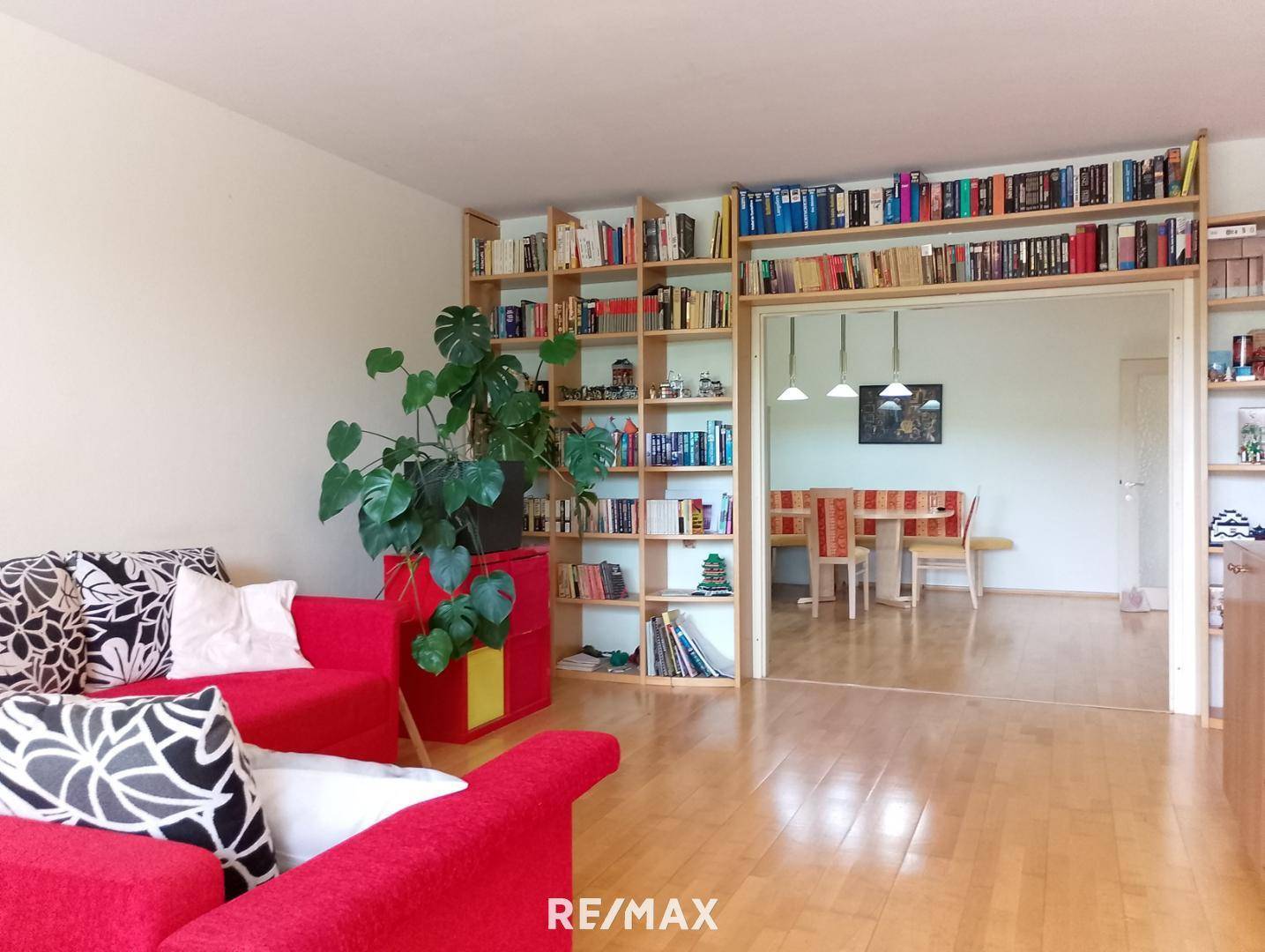 07 Wohnzimmer