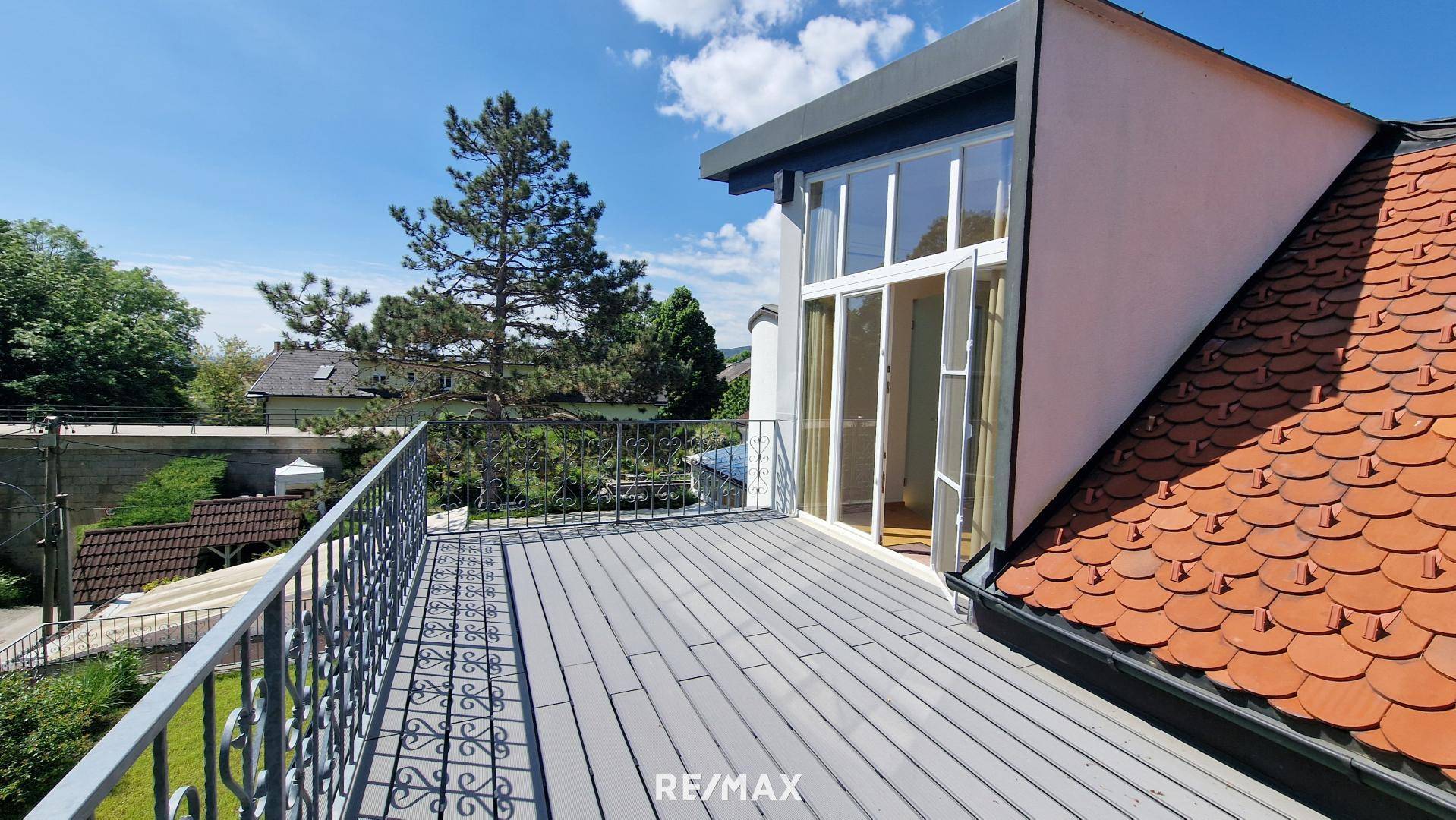 Terrasse bei Arbeitszimmer