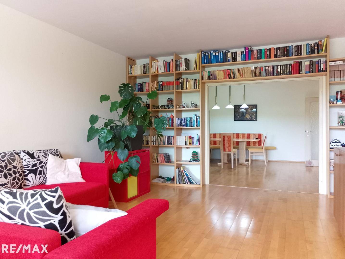 07 Wohnzimmer