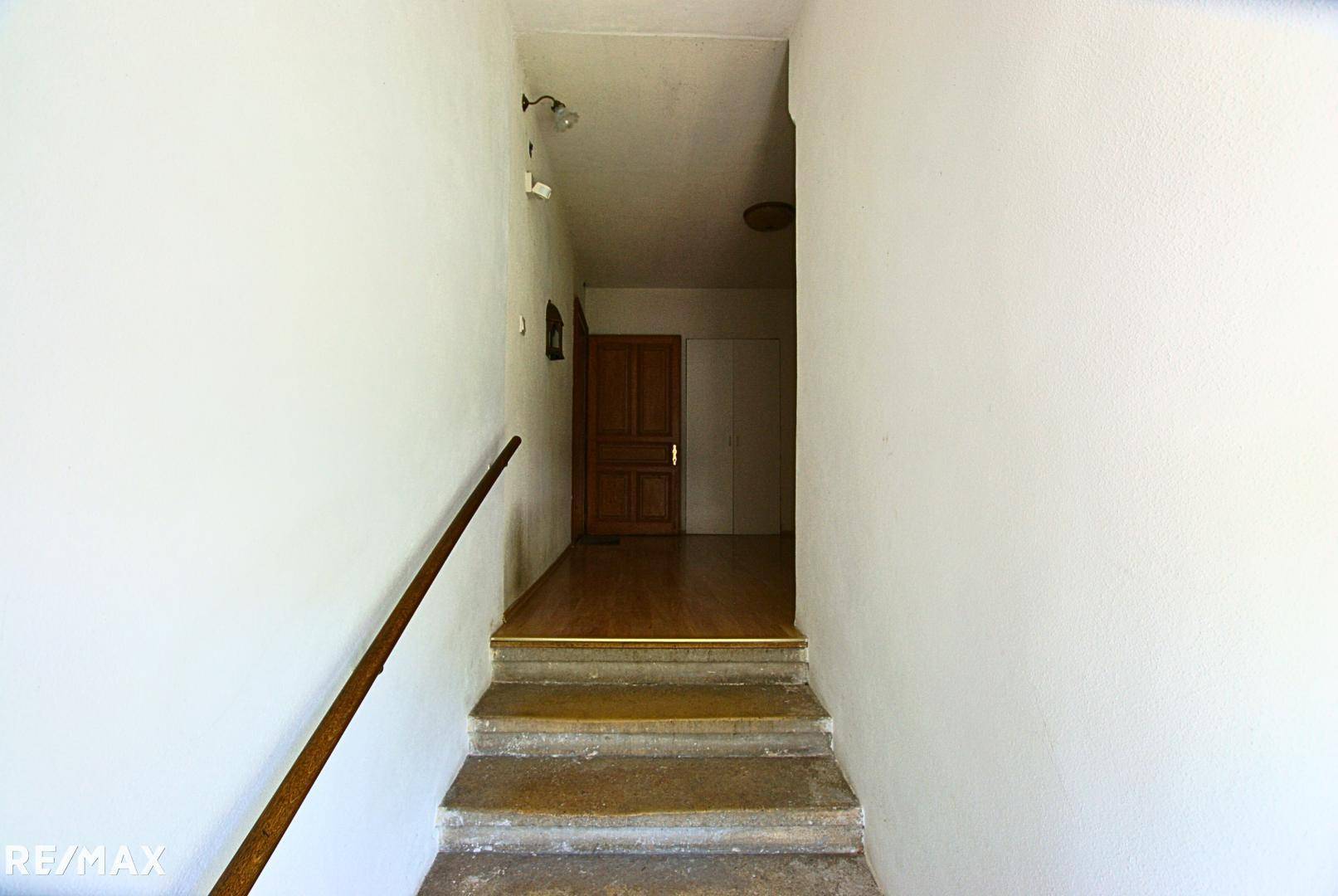 Stiegenaufgang 2