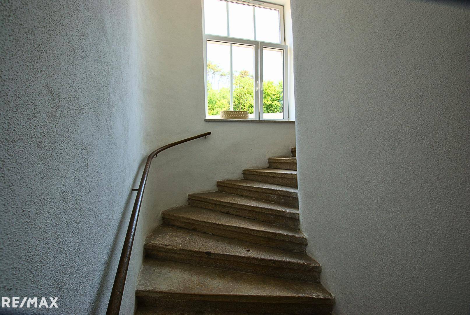 Stiegenaufgang 1
