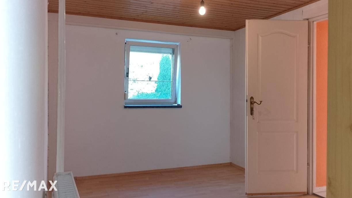 13 Einliegerwohnung Schlafzimmer 1