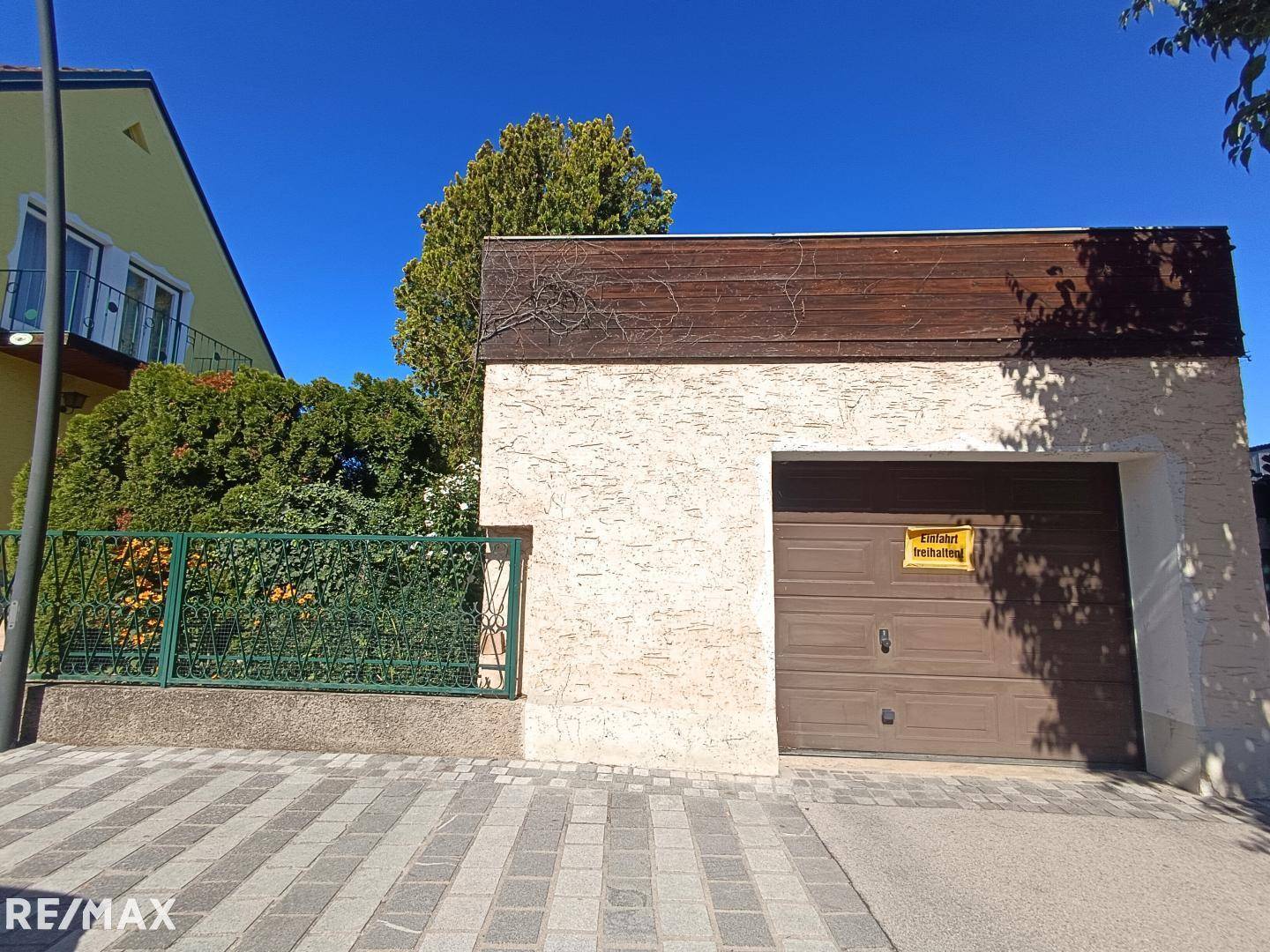 Garage - bearbeitet