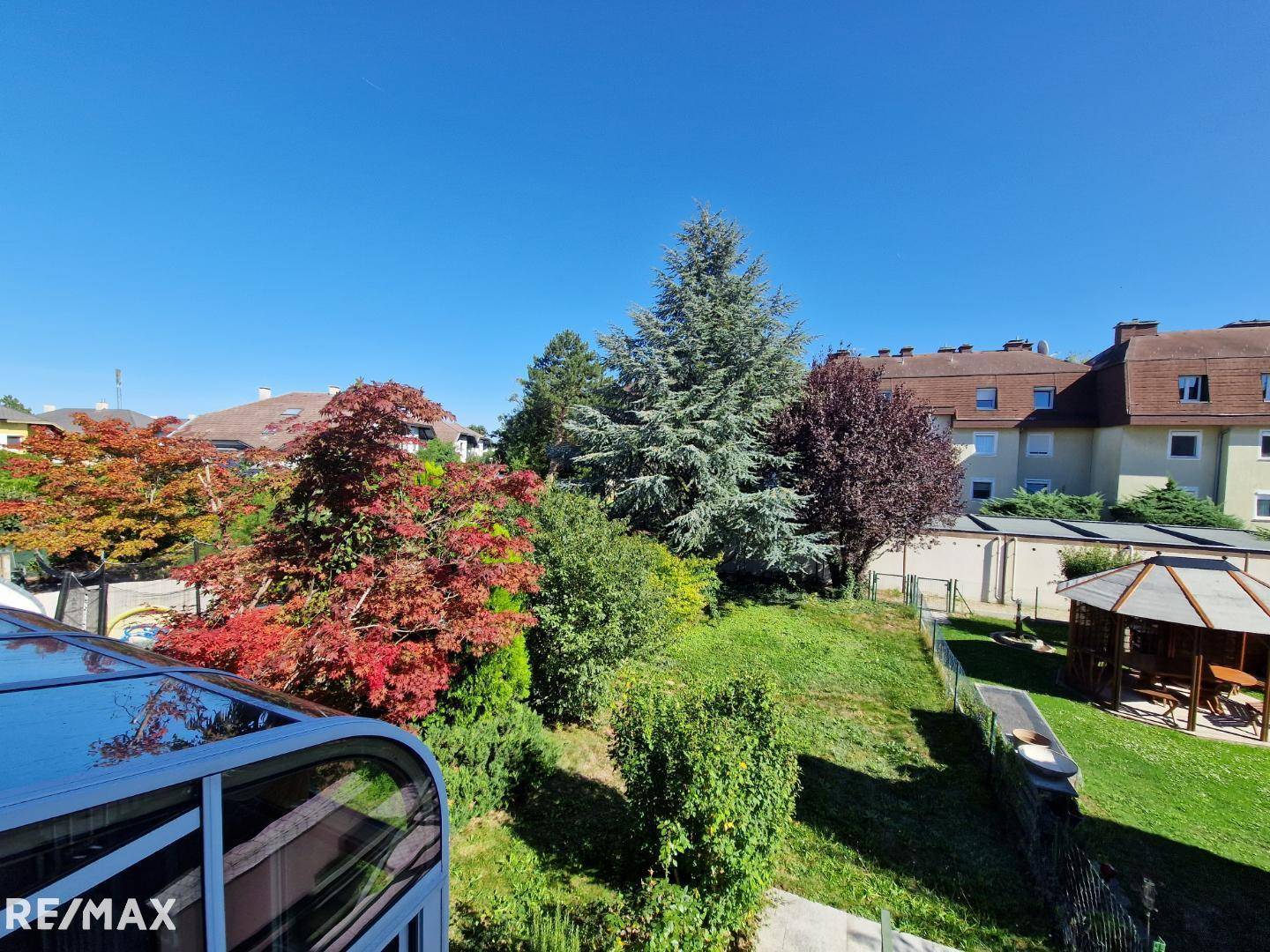 Ausblick von 2 der 3 Schlafzimmer