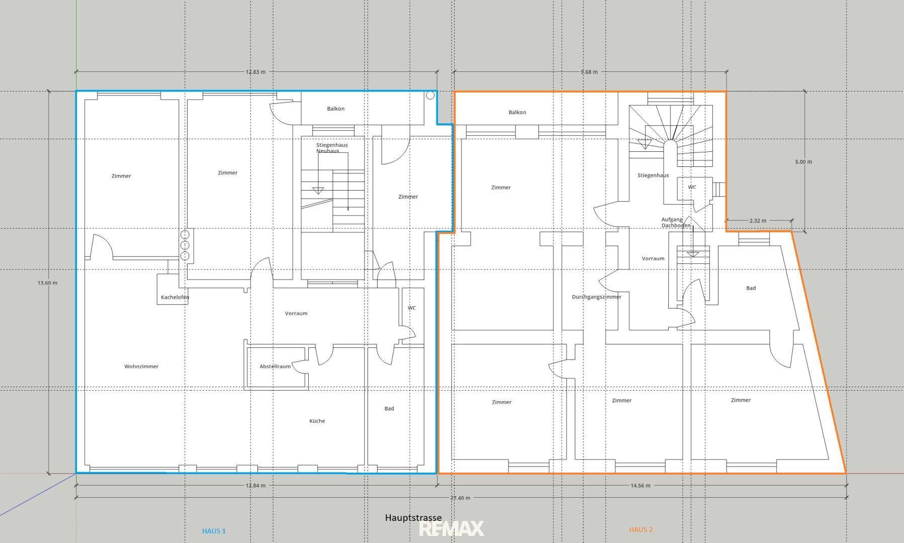 Detaillierter Grundrissplan mit Raumaufteilung, Balkonen und Treppenhaus.