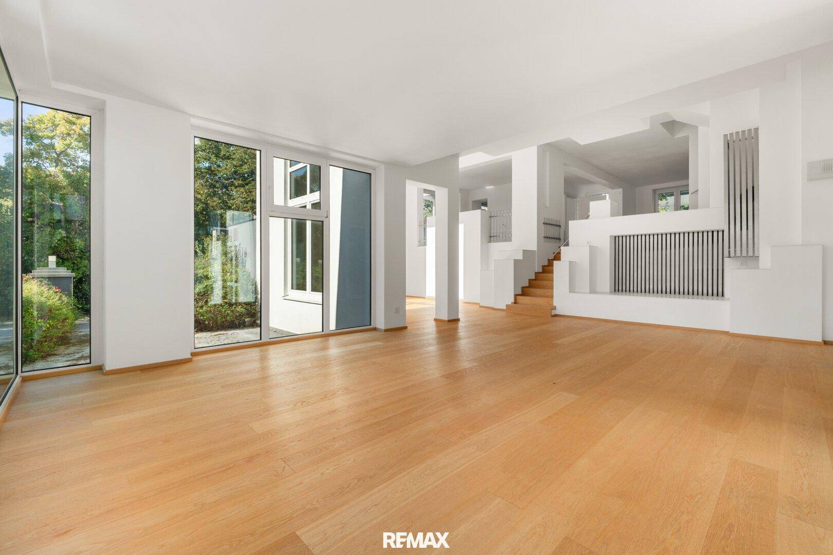 Villa 1 Wohn- Esszimmer Bild 2