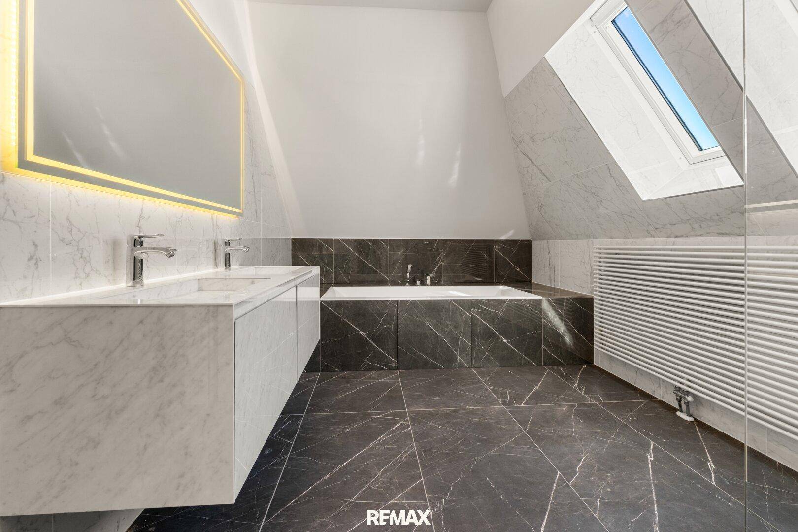 Villa 2 Badezimmer