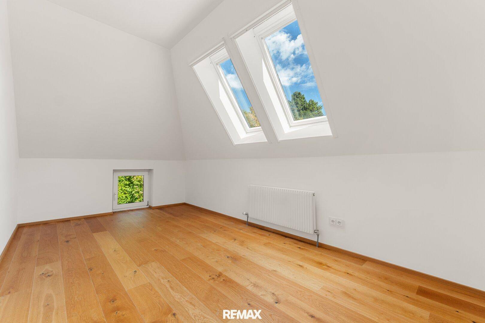Villa 2 Zimmer OG