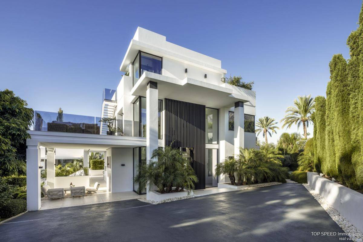 Photo: Villa in Marbella Golden Mile