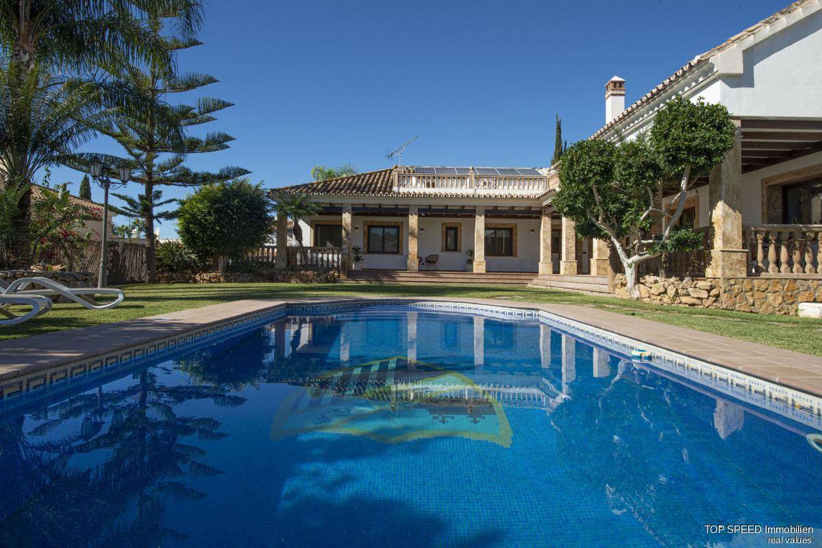 Photo: Villa in Mijas Costa