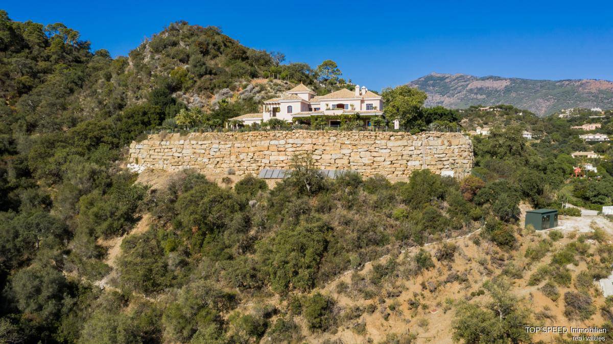 Photo: Villa in Benahavis