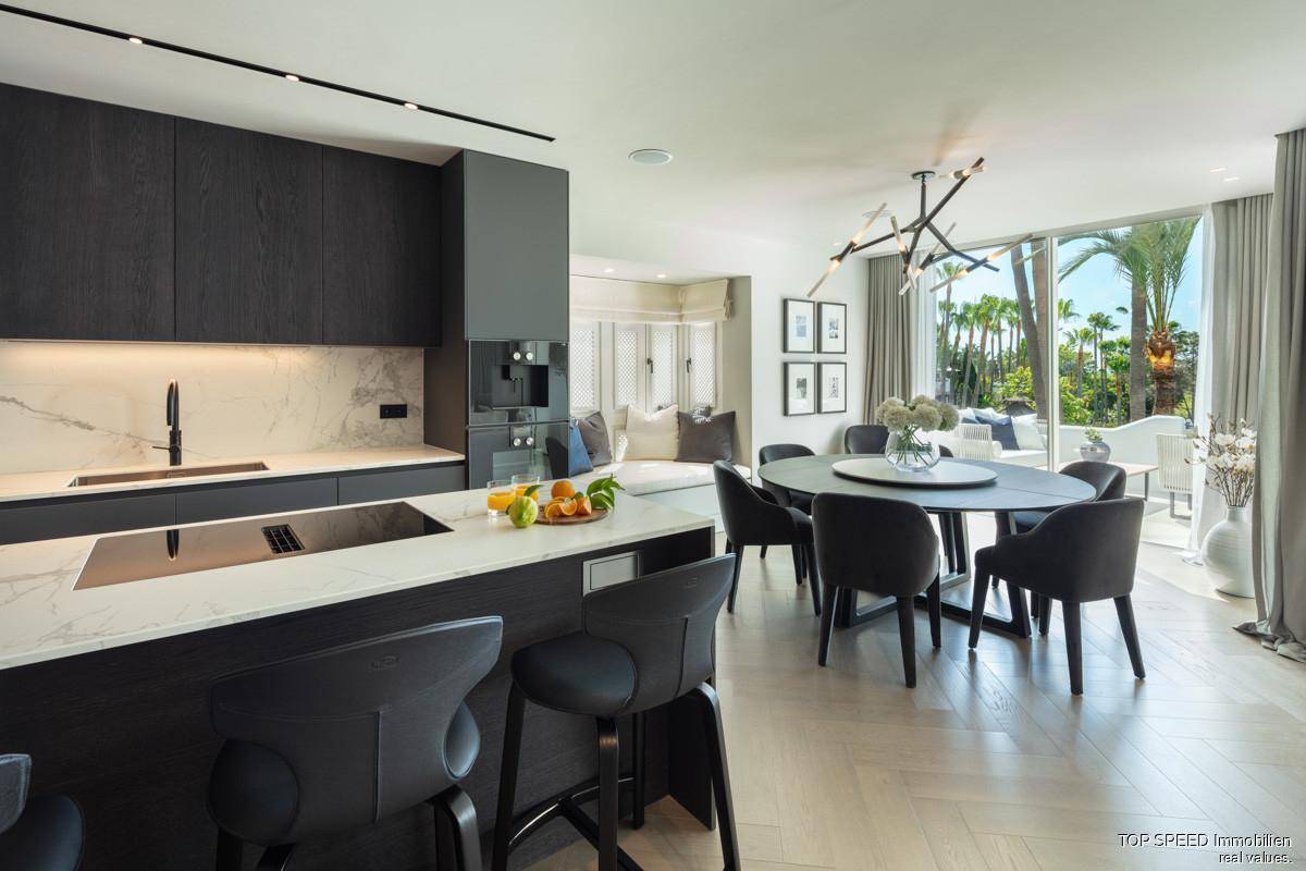 Photo: Duplex Penthouse in Marbella Golden Mile