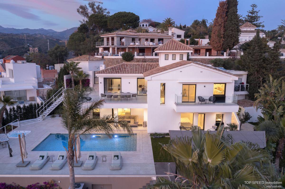 Photo: Villa in Marbella East