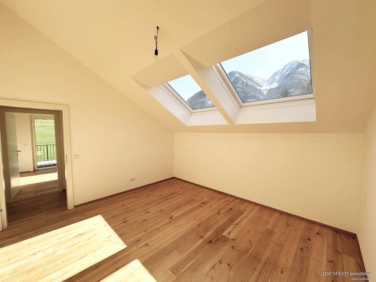 Schlafzimmer B4