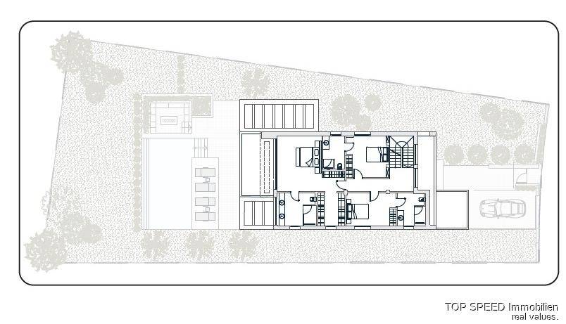 Grundriss des Obergeschosses mit mehreren Schlafzimmern und Bädern.