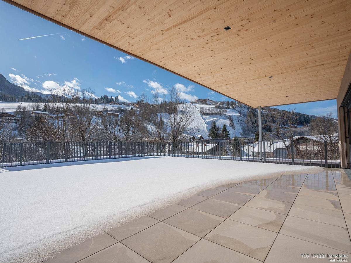 Luxus-Penthouse in Schladming: 136 m² Wohnfläche &amp; 105 m² Süd Terrasse fußläufig der Planai West – pohled 2