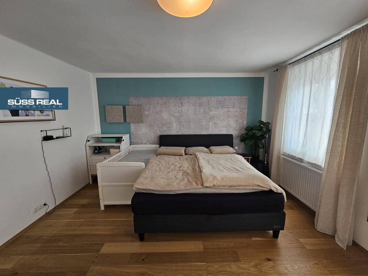 Schlafzimmer OG