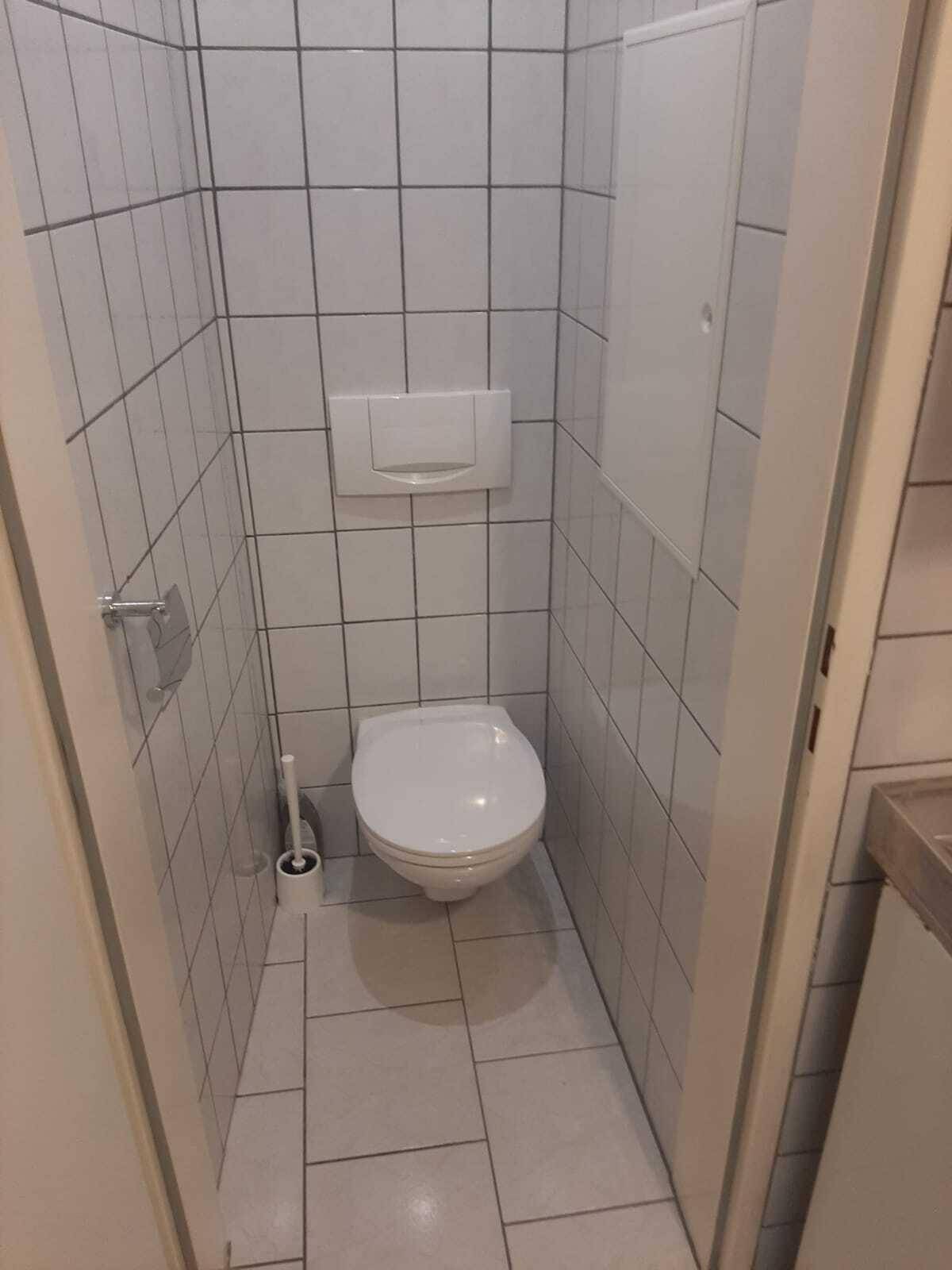 1000035210