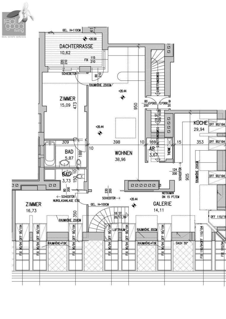 Detaillierter Grundrissplan mit Wohnbereich, Küche, zwei Schlafzimmern, Bädern und Dachterrasse.