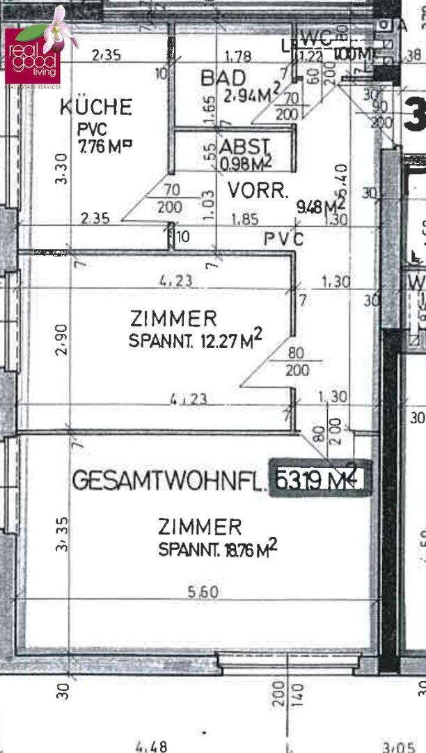 Grundrissplan zeigt die Aufteilung der Wohnung mit Küche, Bad, WC und zwei Zimmern.