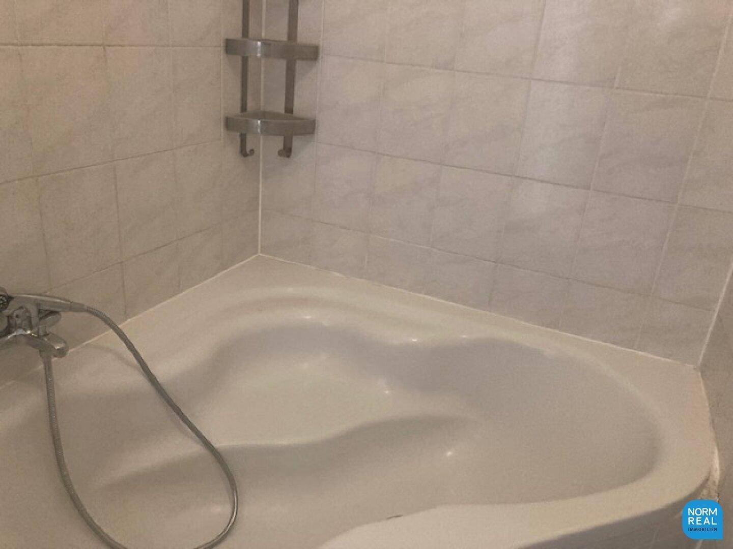 Eckbadewanne