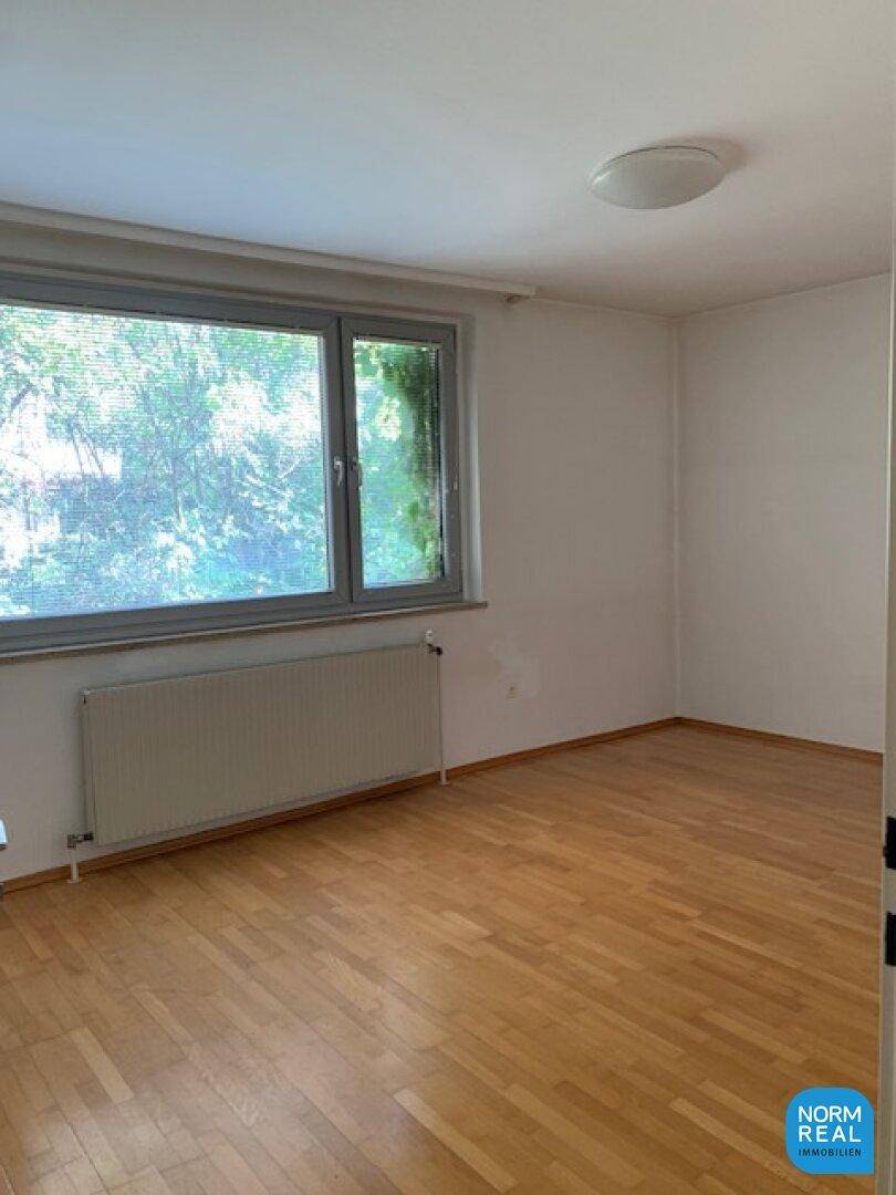 großes Schlafzimmer