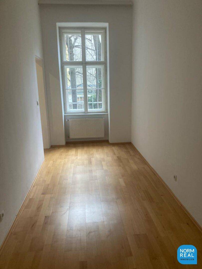 Schlafzimmer hofseitig