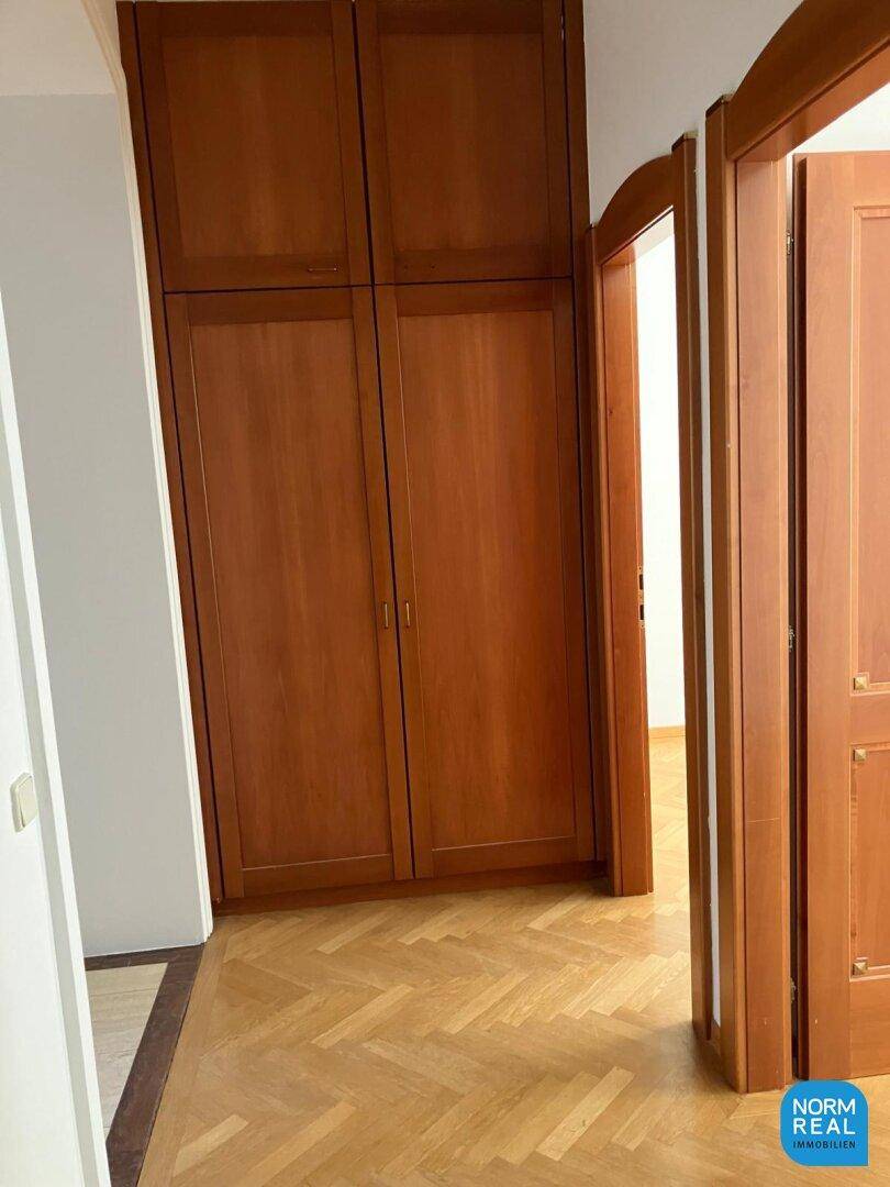 Schrank Schlafzimmer 2+3