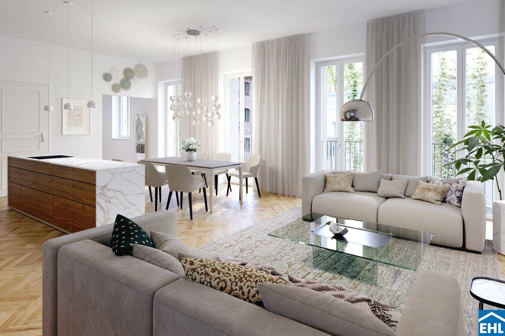 Helles, offenes Wohn-Esszimmer mit moderner Küche, Parkettboden und großen Fenstern.